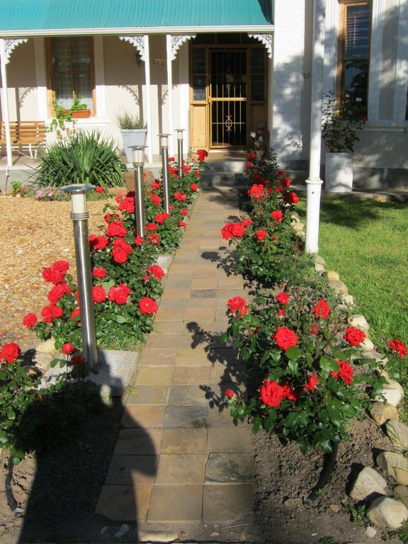 Ladismith Manor Hotel Exterior photo
